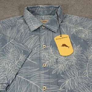 Tommy Bahama Mens Short Sleeve Button Down Shirt Small S Light Blue Palm NWT